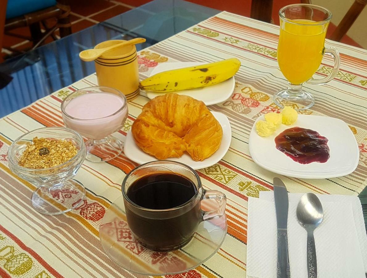 Hostal Sendero De Volcanes Latacunga Zewnętrze zdjęcie